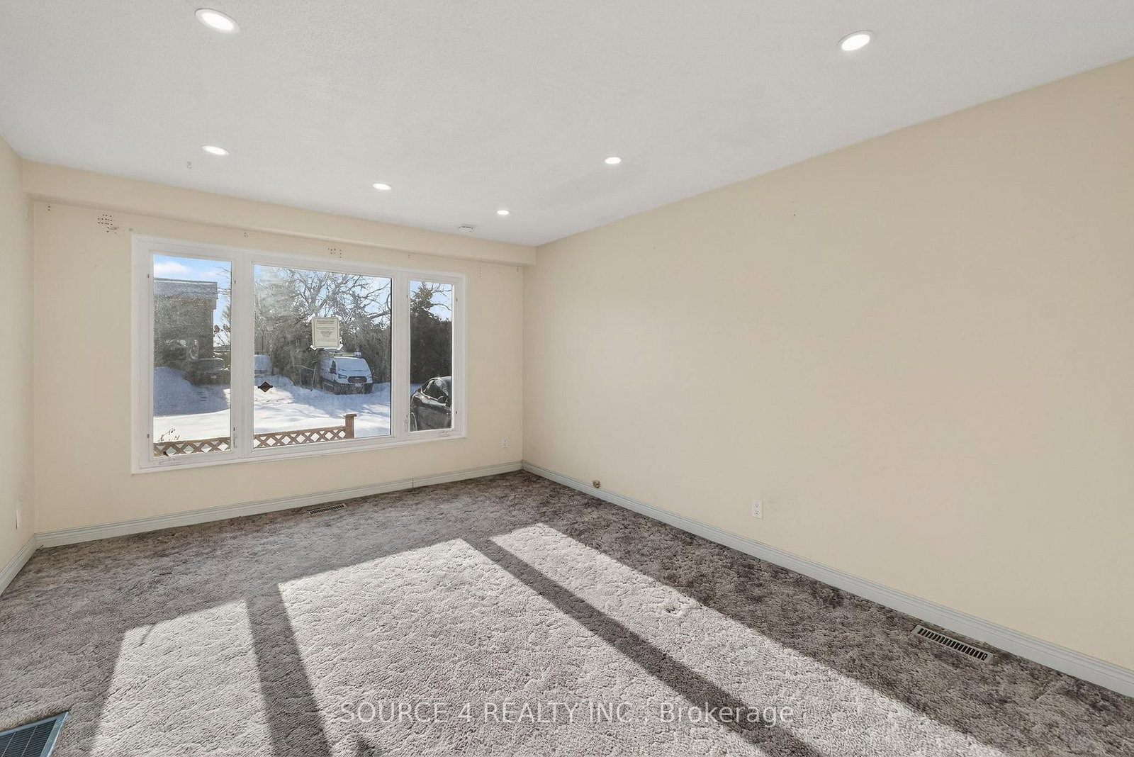 70 Griselda Brampton,ON L6S 1M3 — Photo 5