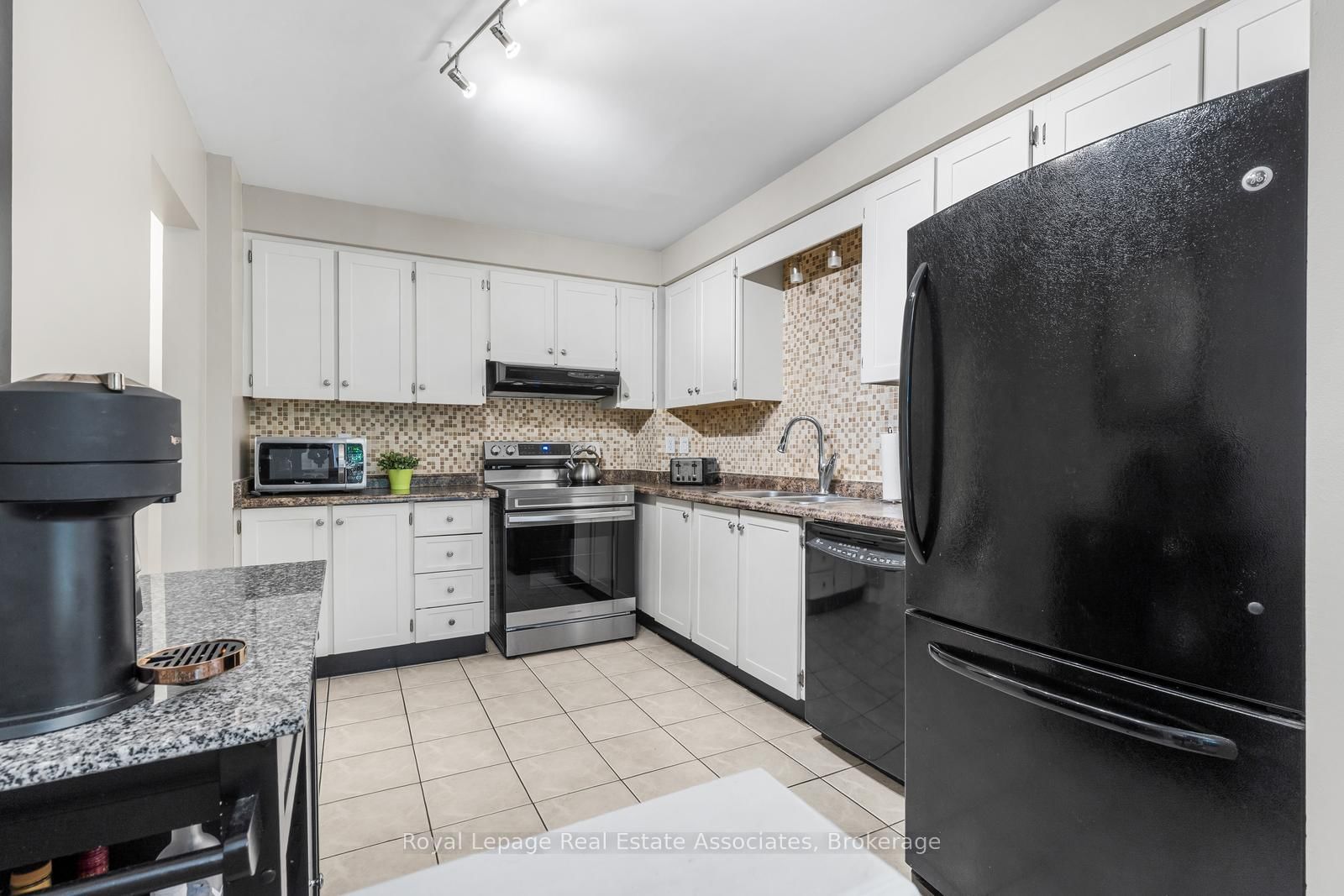 2766 Folkway Drive • #34 • Mississauga, ON photo 14