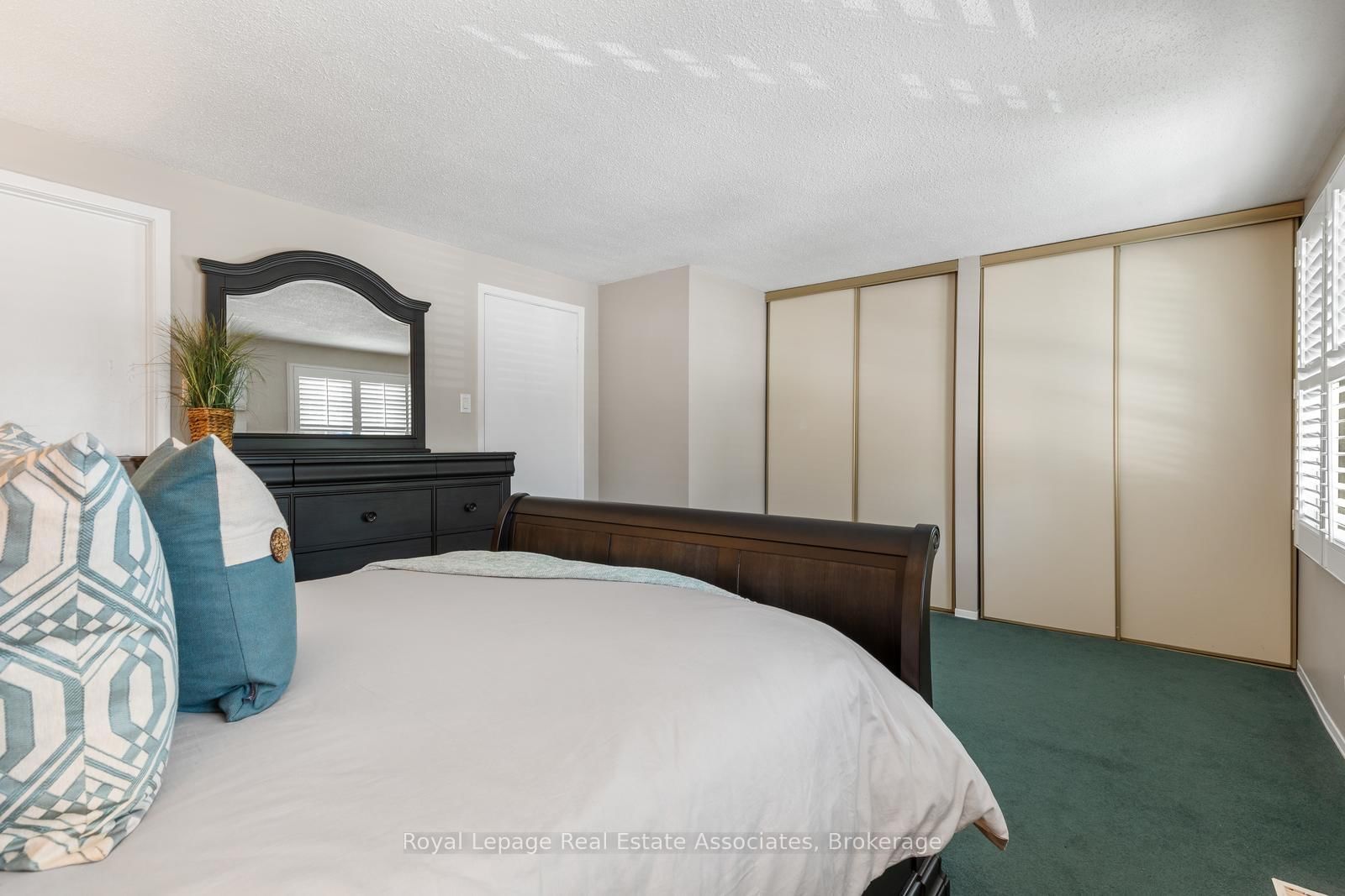 2766 Folkway Drive • #34 • Mississauga, ON photo 21