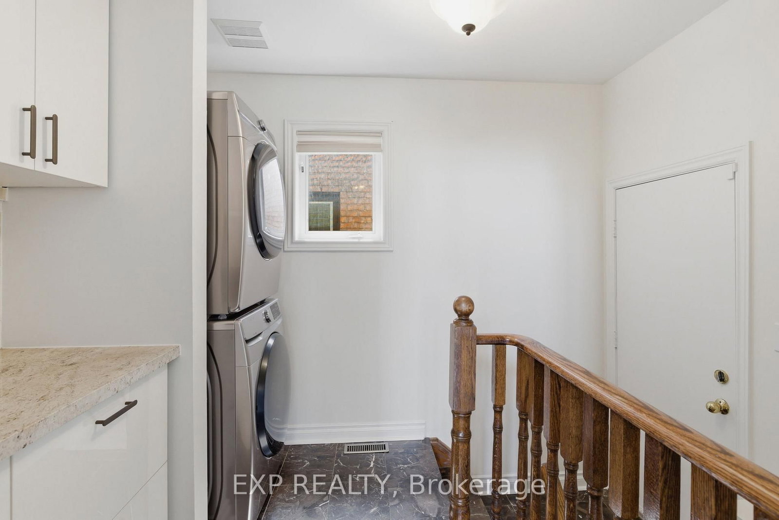 2137 Frontier Drive • Oakville, ON photo 18