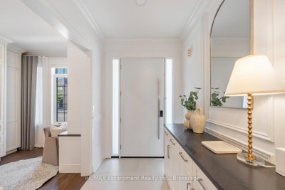 3340 Terra Cotta Lane • Burlington, ON photo 5