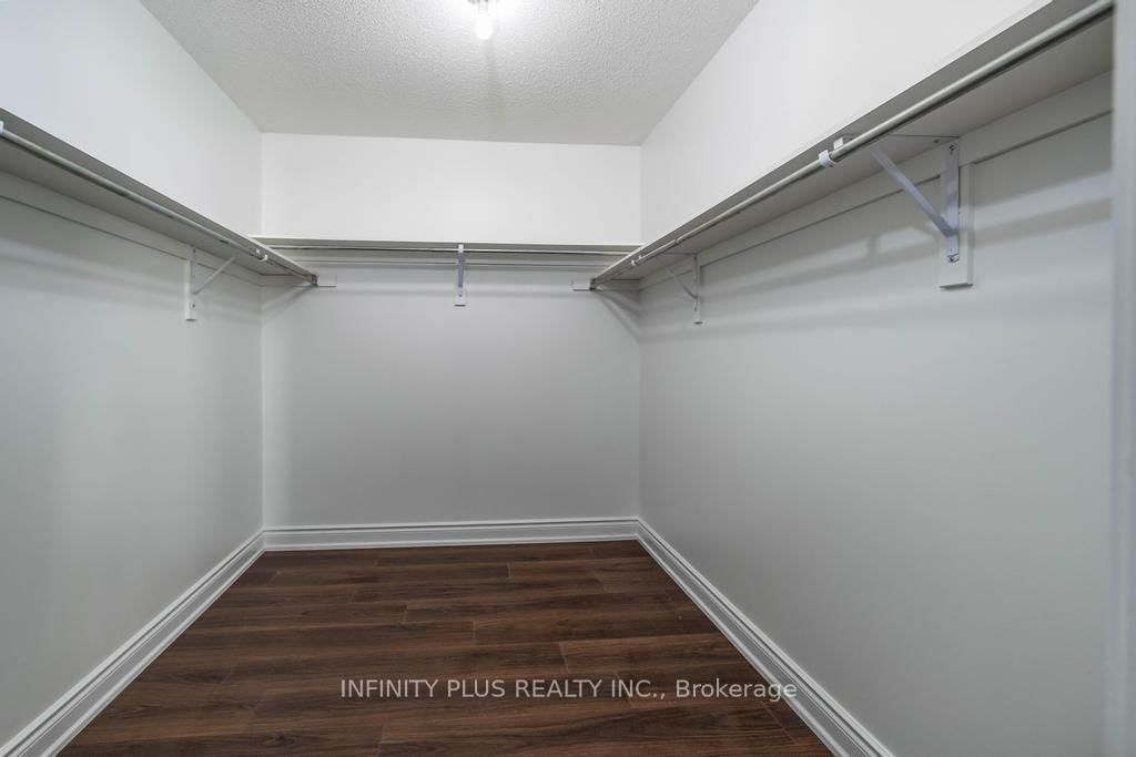 1 Ebury Drive • Brampton, ON photo 15