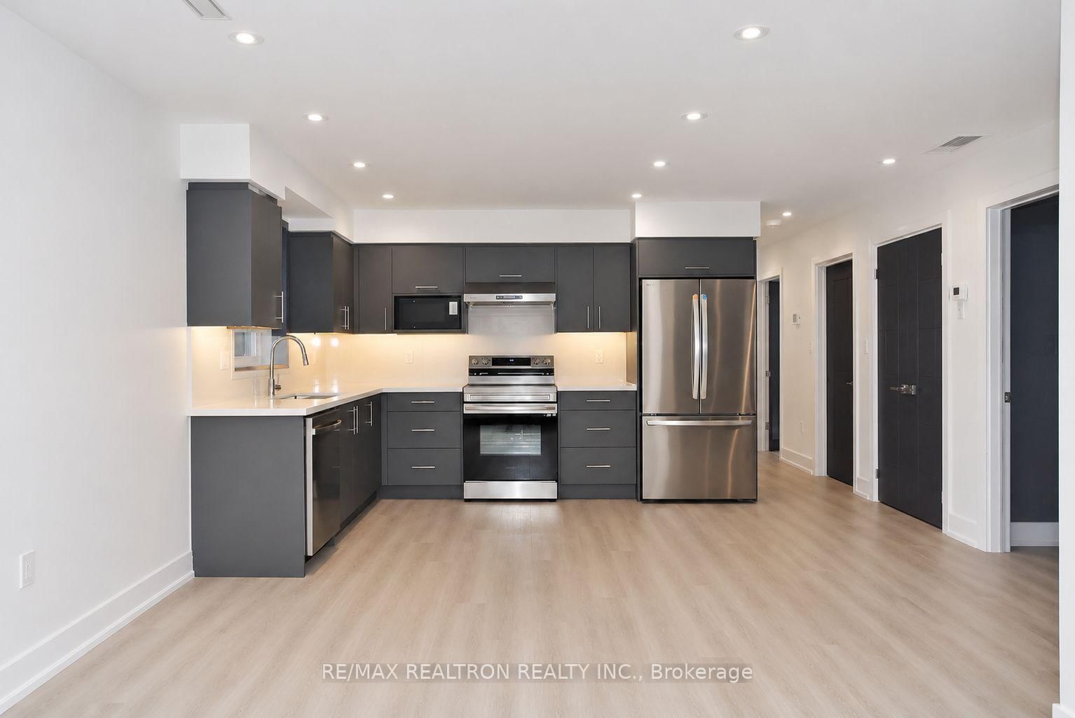 5-230 Boon Avenue, Toronto, ON, photo 4