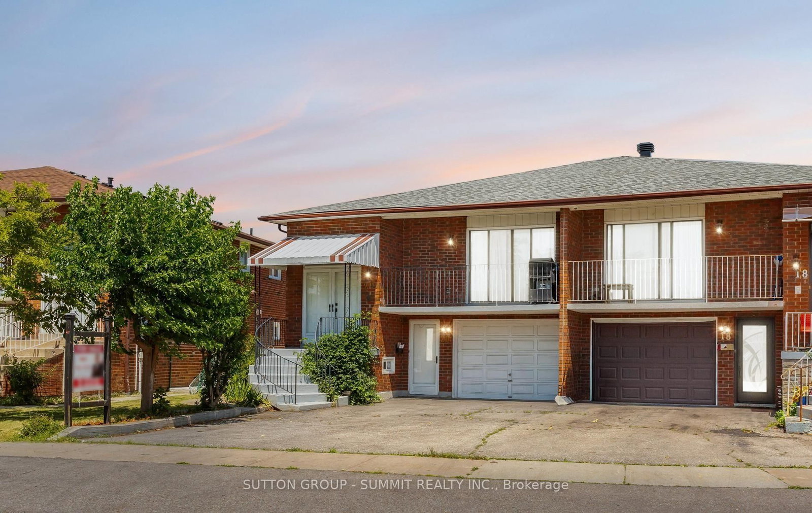 Property at 20 SAWMILL
