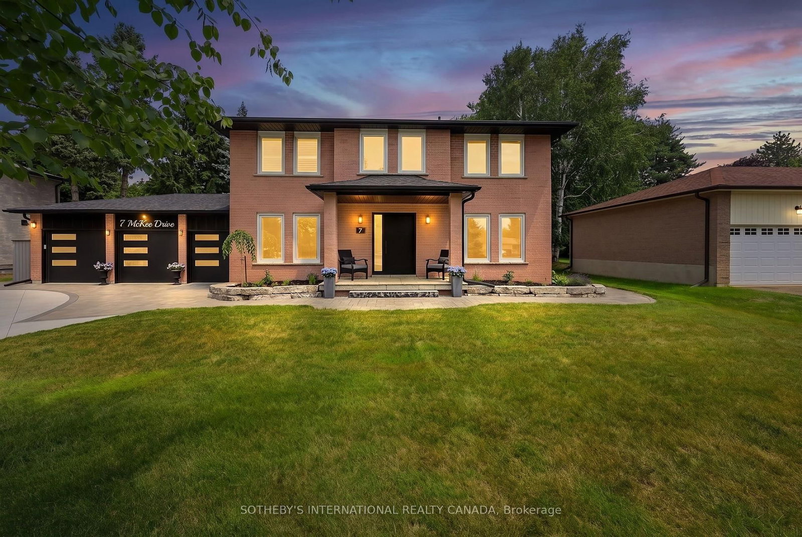 7 McKee Drive • Caledon, ON photo 1