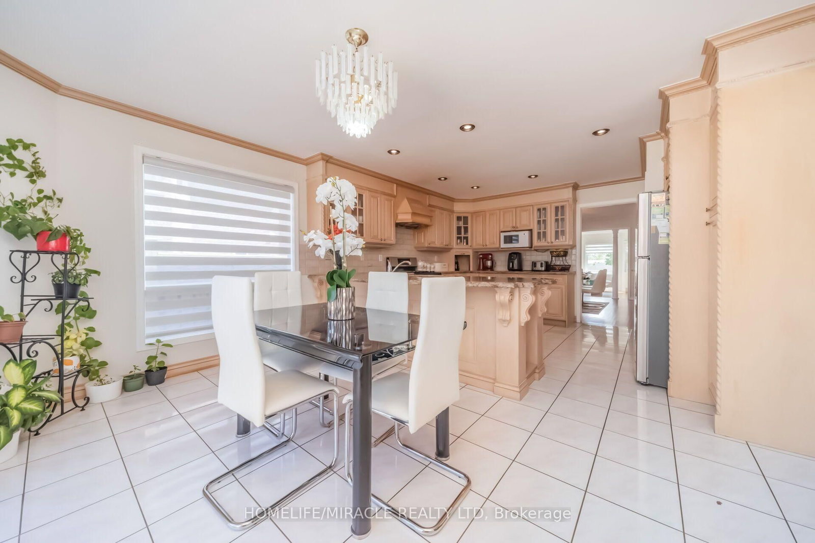 Sandringham-Wellington, Brampton photo 15