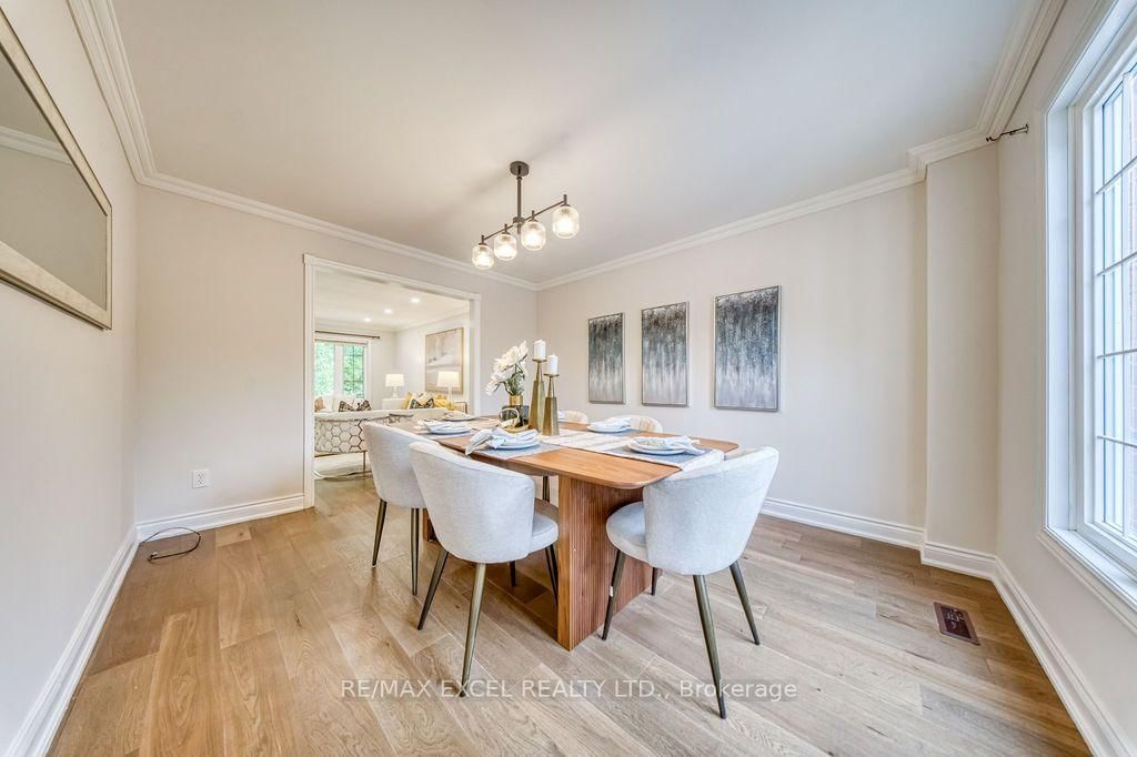 2105 Oakmead Boulevard • Oakville, ON photo 13