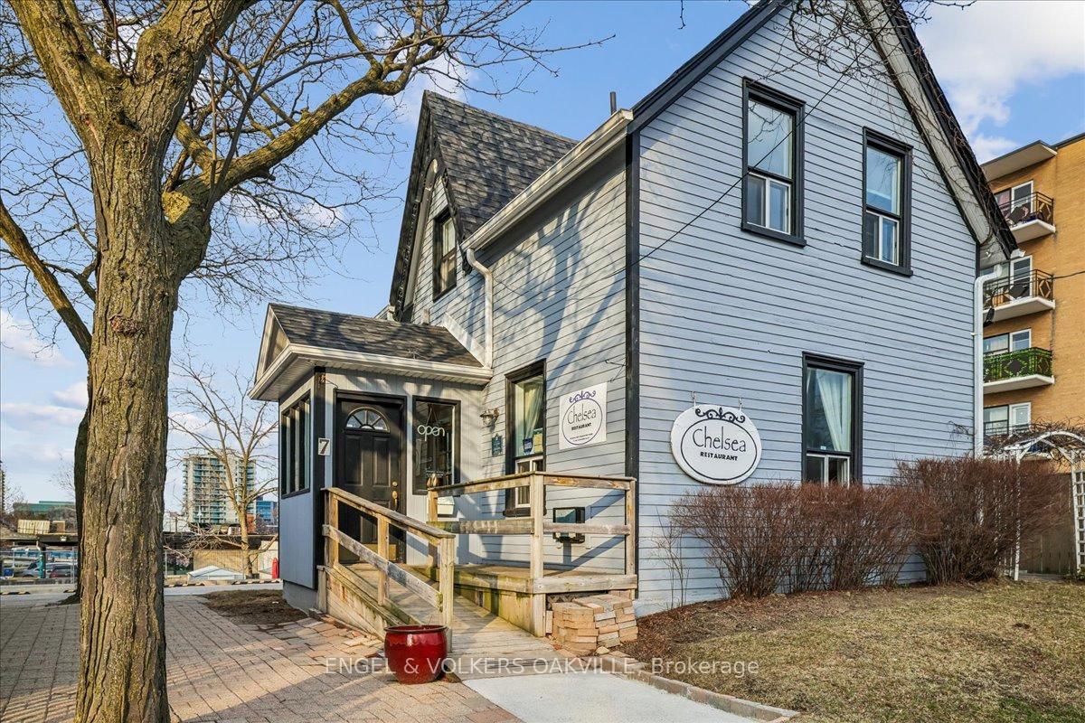 38 S John Street • Mississauga, ON photo 43