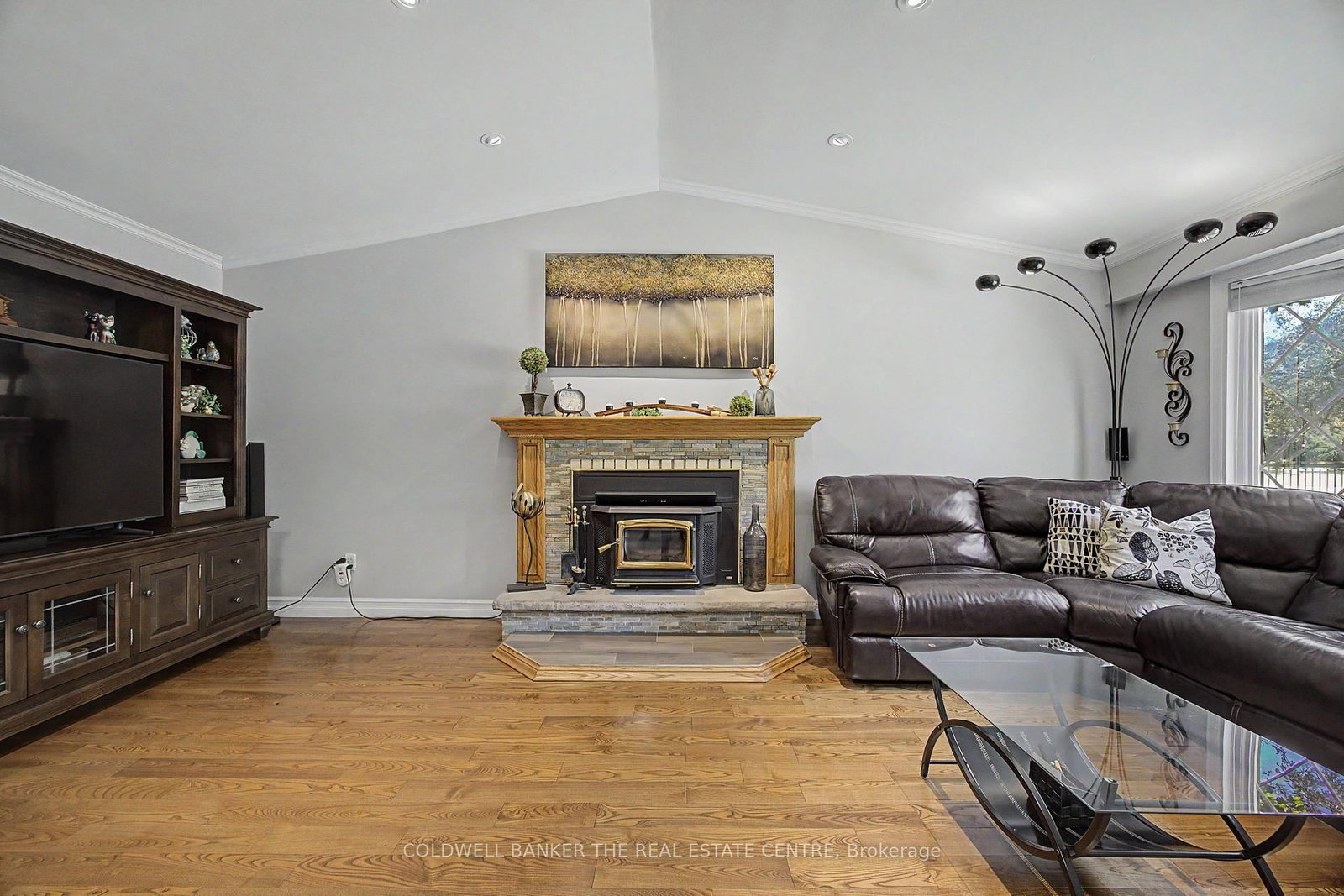 85 Wright Crescent • Caledon, ON photo 9