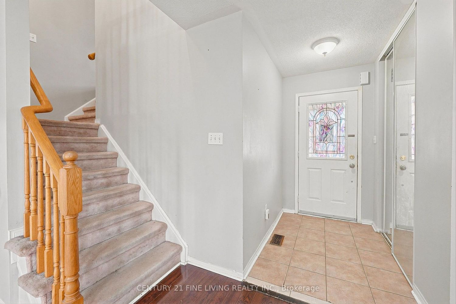 40 Hollowgrove Boulevard • Brampton, ON photo 14