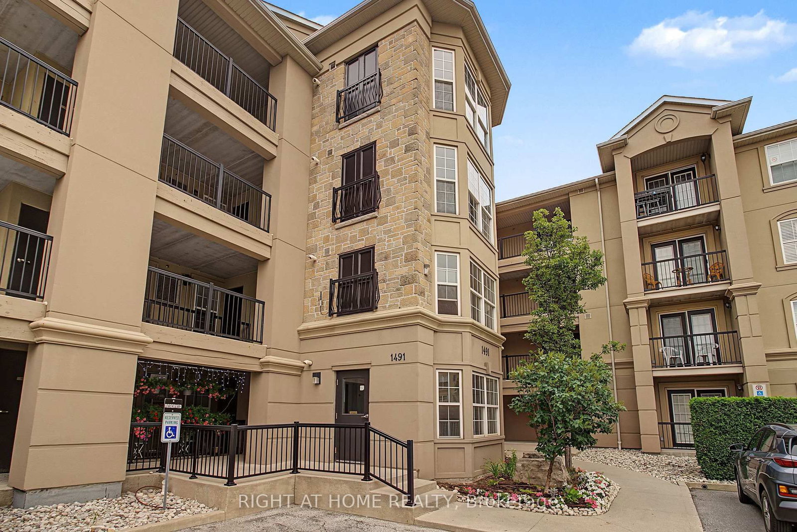 1491 Maple Avenue • #111 • Milton, ON photo 1