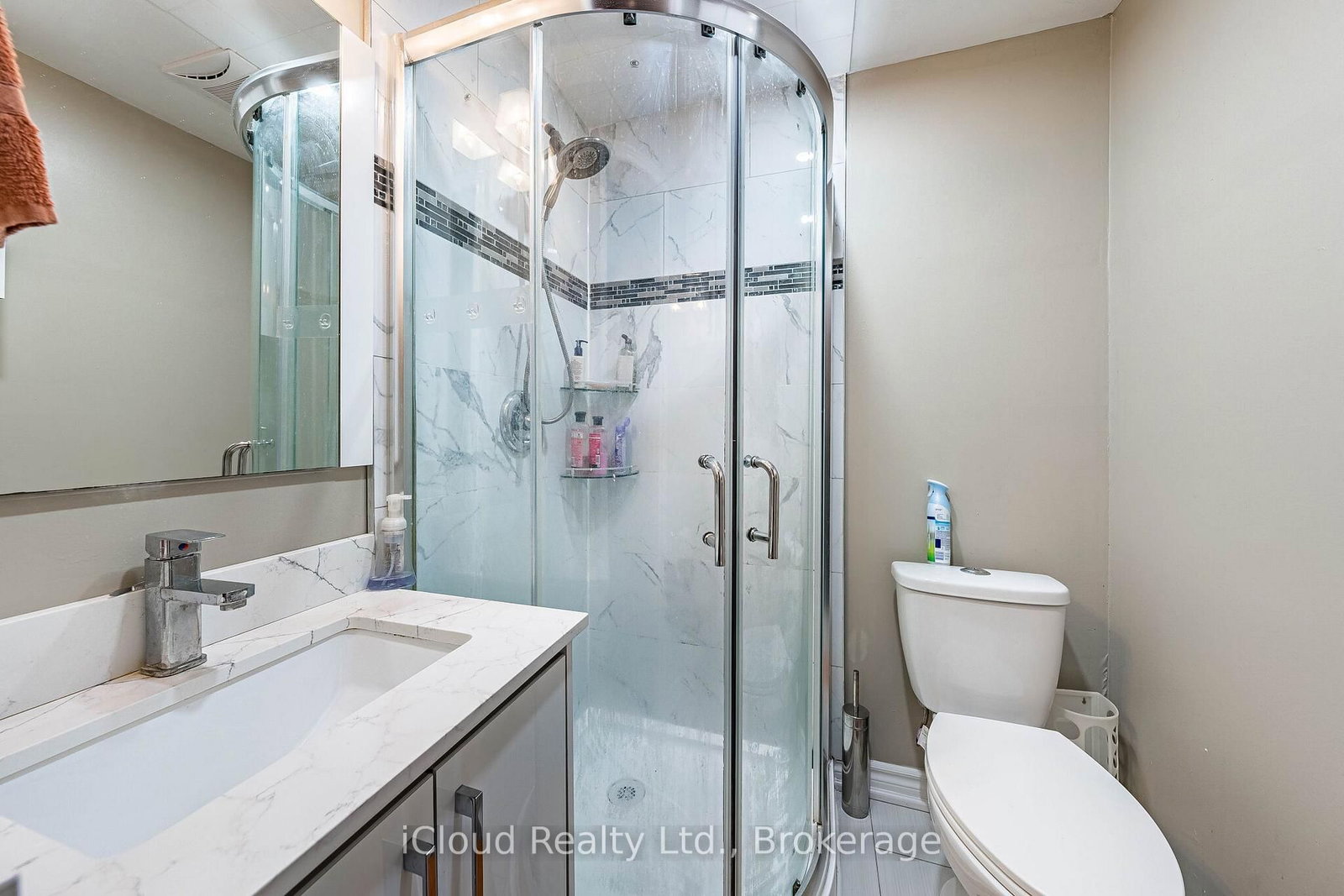 135 Autumn Glen Circle • Toronto, ON photo 22