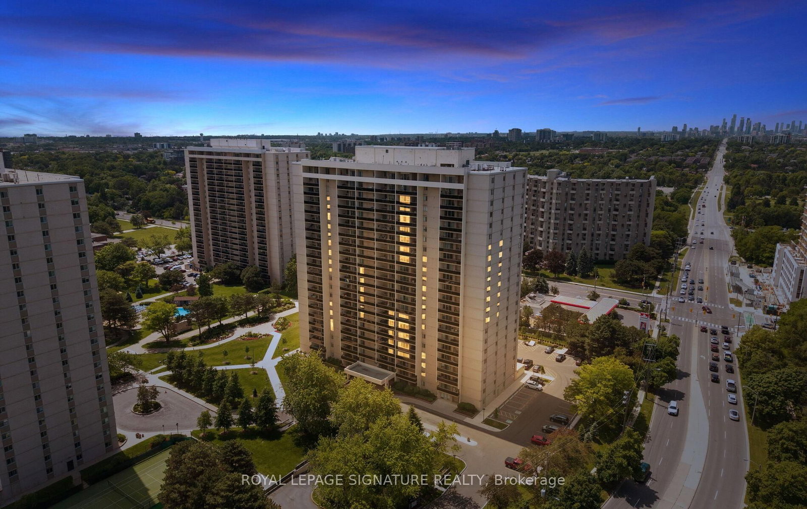 820 Burnhamthorpe Road • #606 • Toronto, ON photo 1