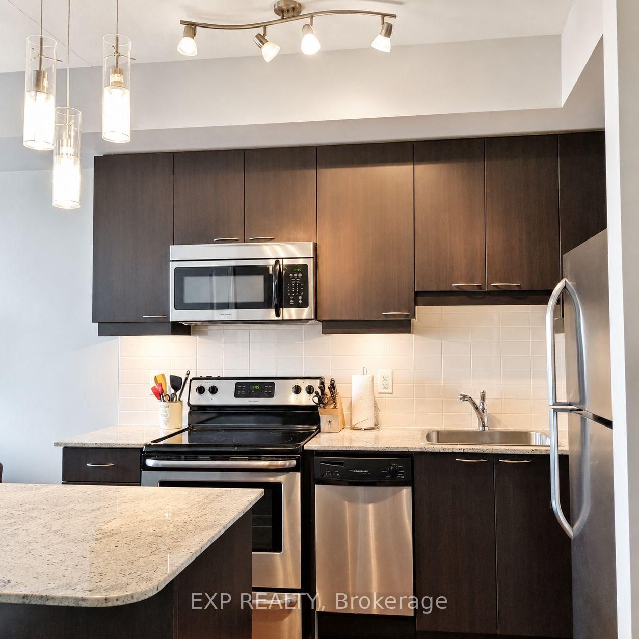 385 Prince Of Wales Drive • #3506 • Mississauga, ON photo 6