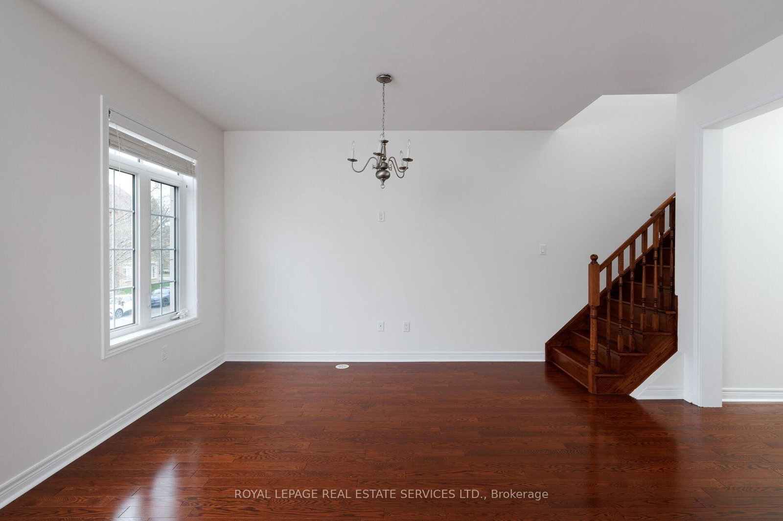 3061 Preserve Drive • Oakville, ON photo 19