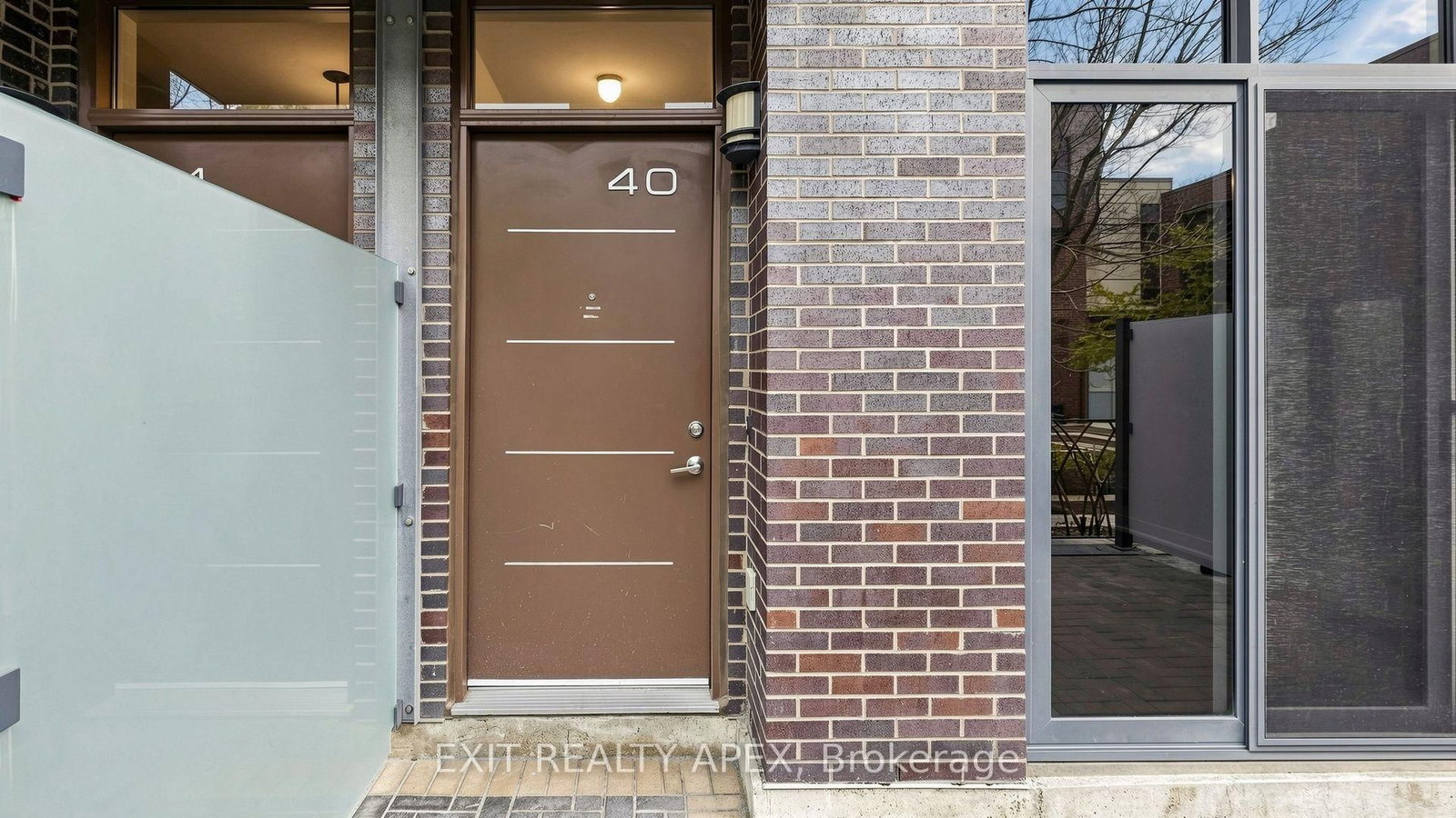 40-23 Valhalla Inn Road, Toronto, ON, photo 2