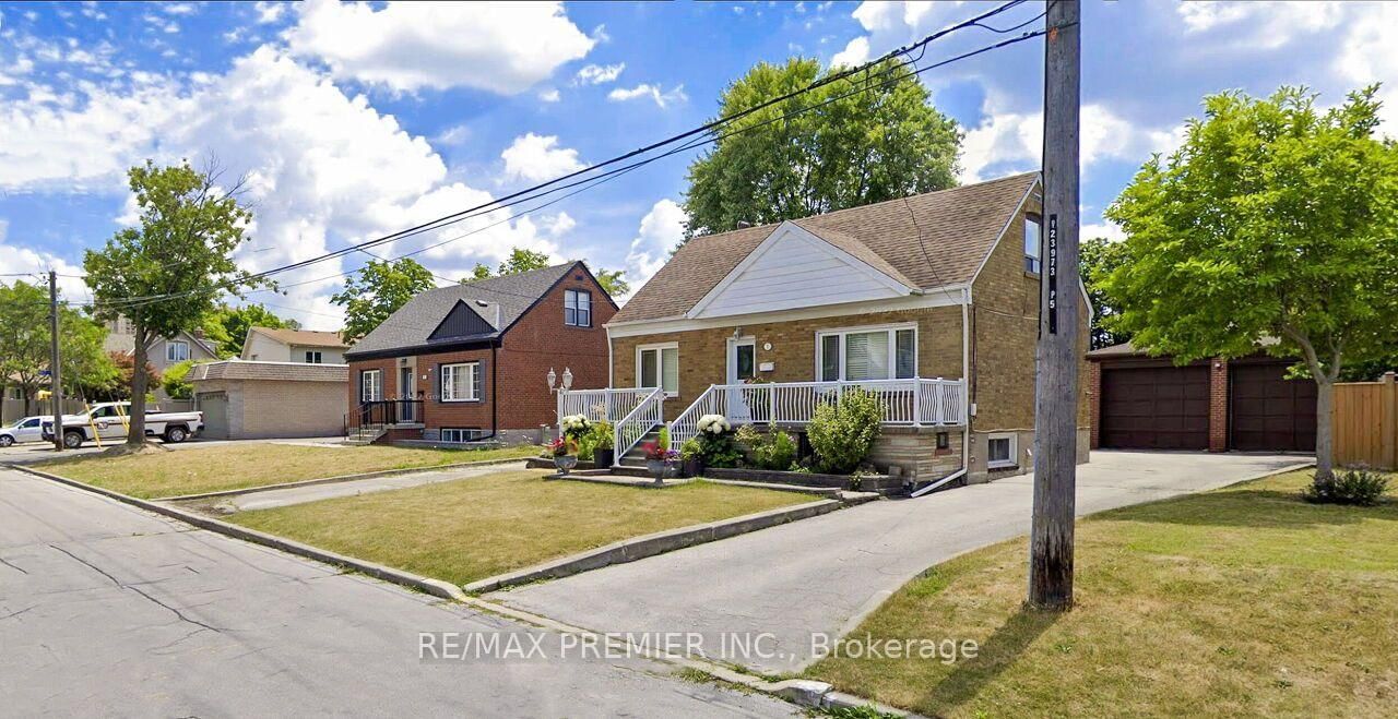 7 Mayall Avenue • Toronto, ON photo 47