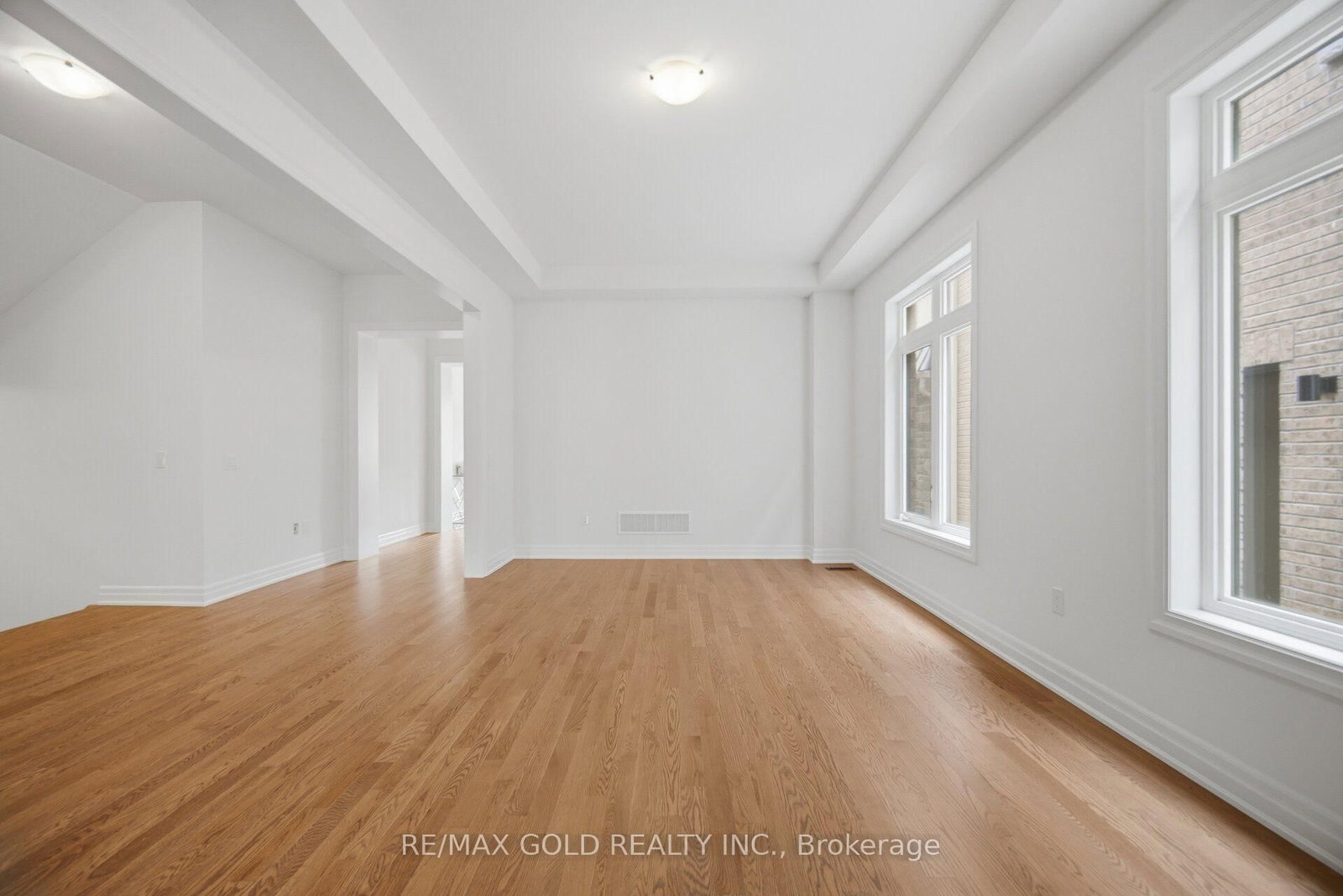 17 Mosswood Trail • Brampton, ON photo 11