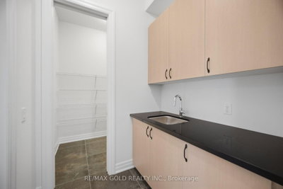 17 Mosswood Brampton,ON L6P 4E7 — Photo 16