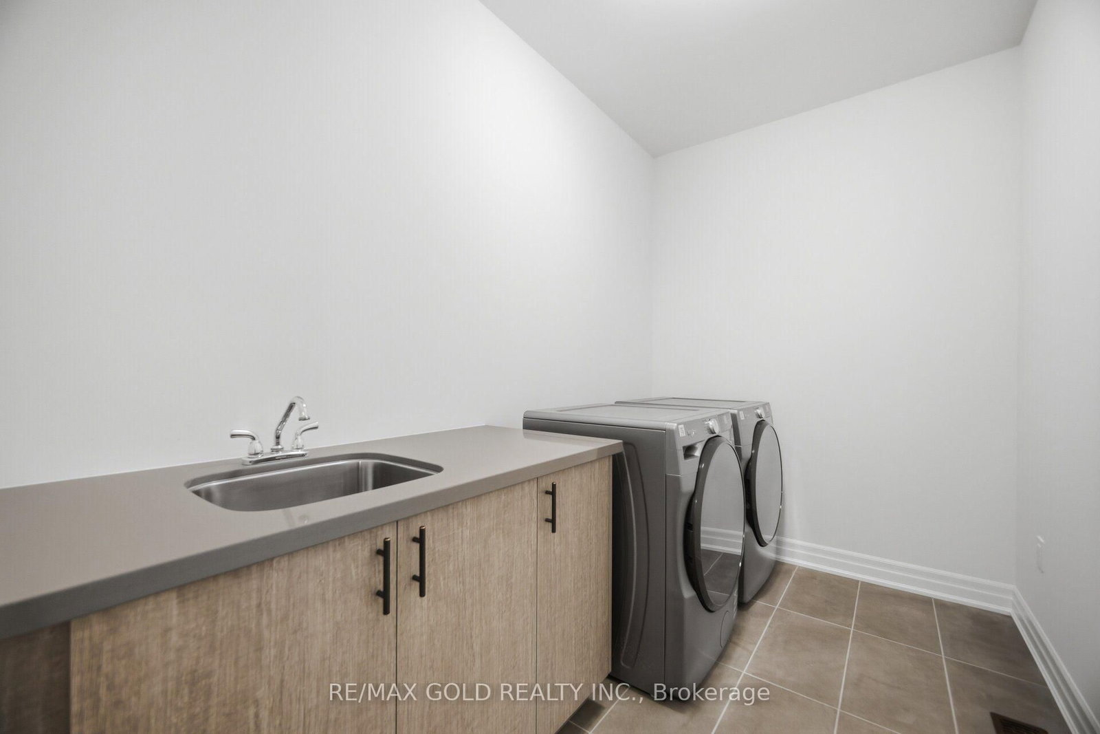17 Mosswood Trail • Brampton, ON photo 47