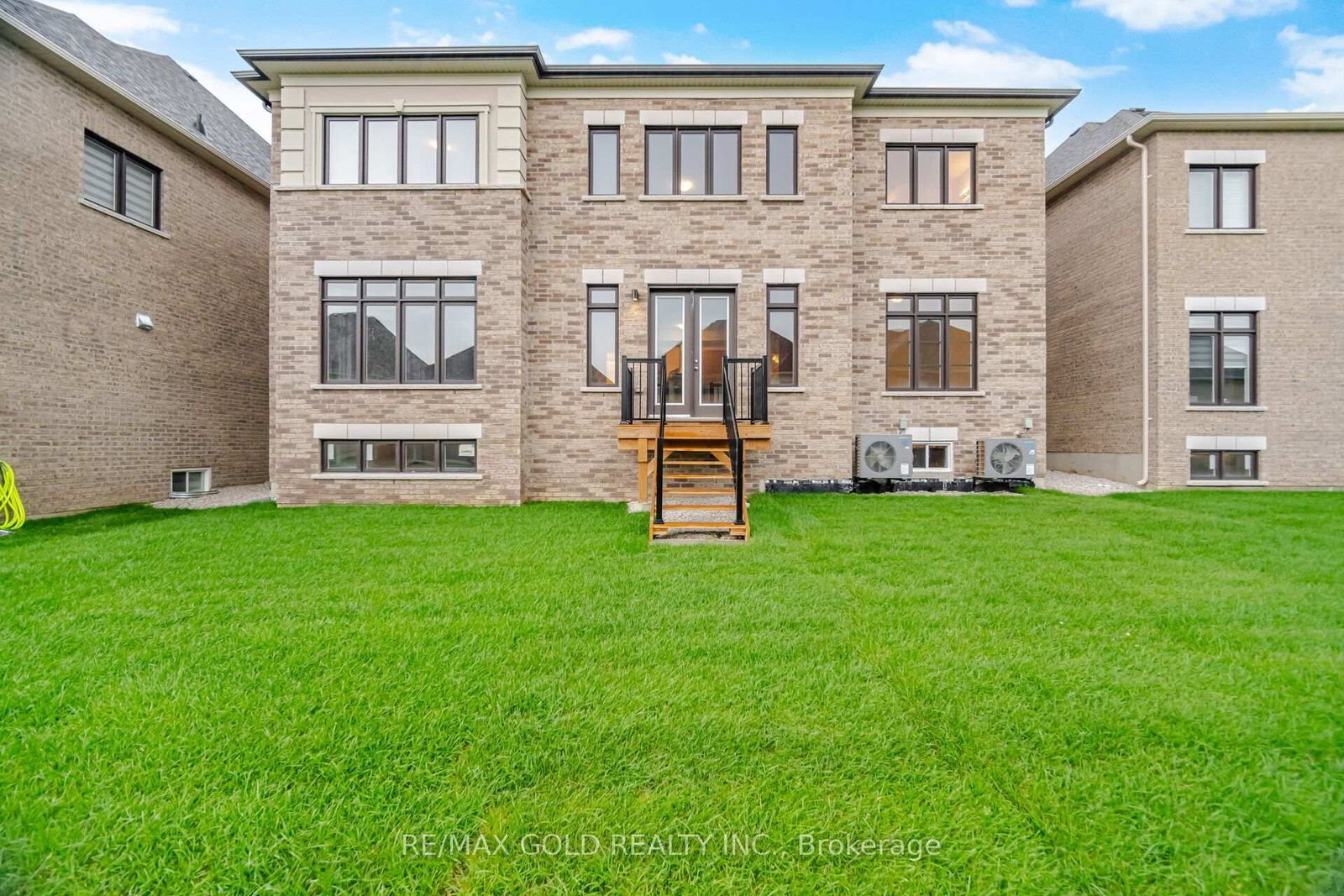 17 Mosswood Trail • Brampton, ON photo 50