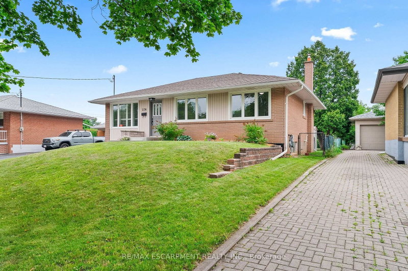 374 ST. AUGUSTINE Drive