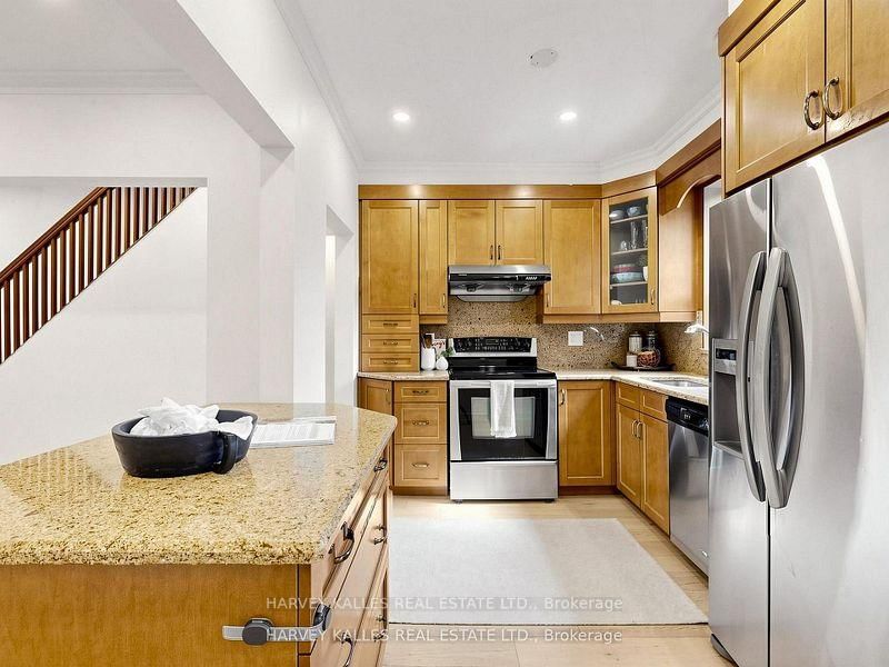 108 Caledonia Road • Toronto, ON photo 17