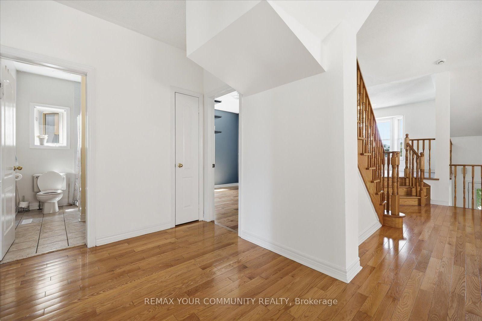 6926 Early Settler Row • Mississauga, ON photo 17