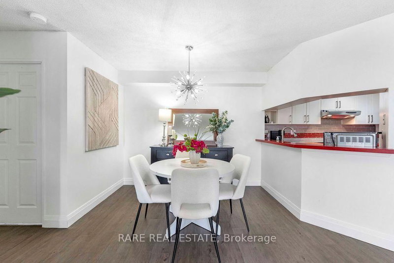 513 - 250 Webb Drive