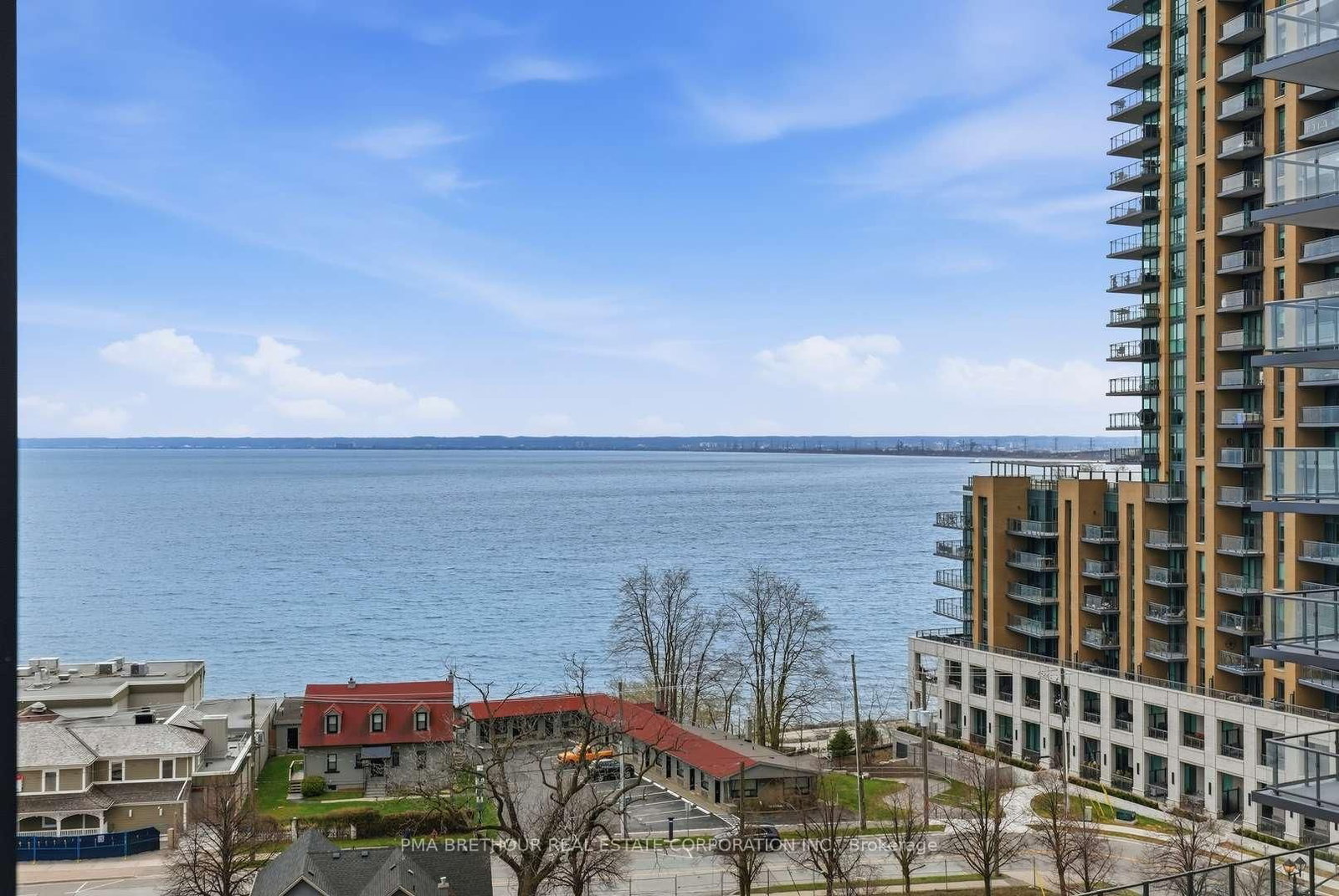 370 Martha Street • #909 • Burlington, ON photo 11