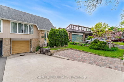 7217 Fayette Circle • Mississauga, ON photo 2