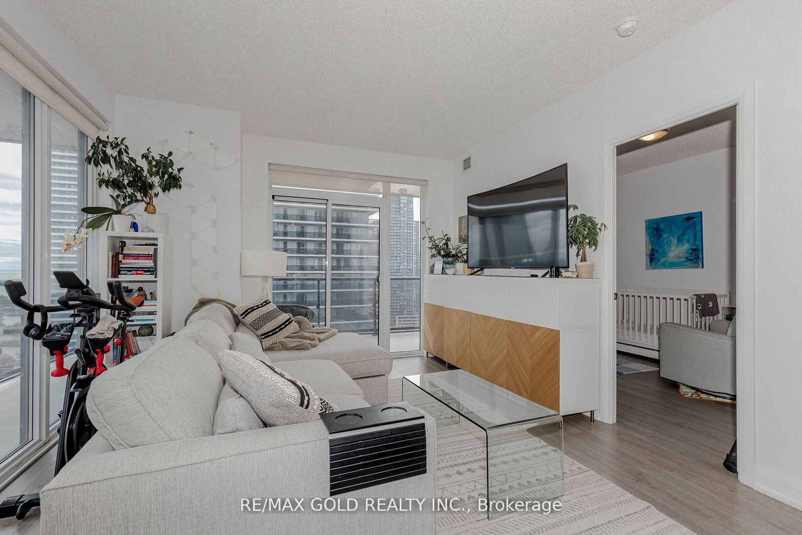 56 Annie Craig Drive • #2203 • Toronto, ON photo 17