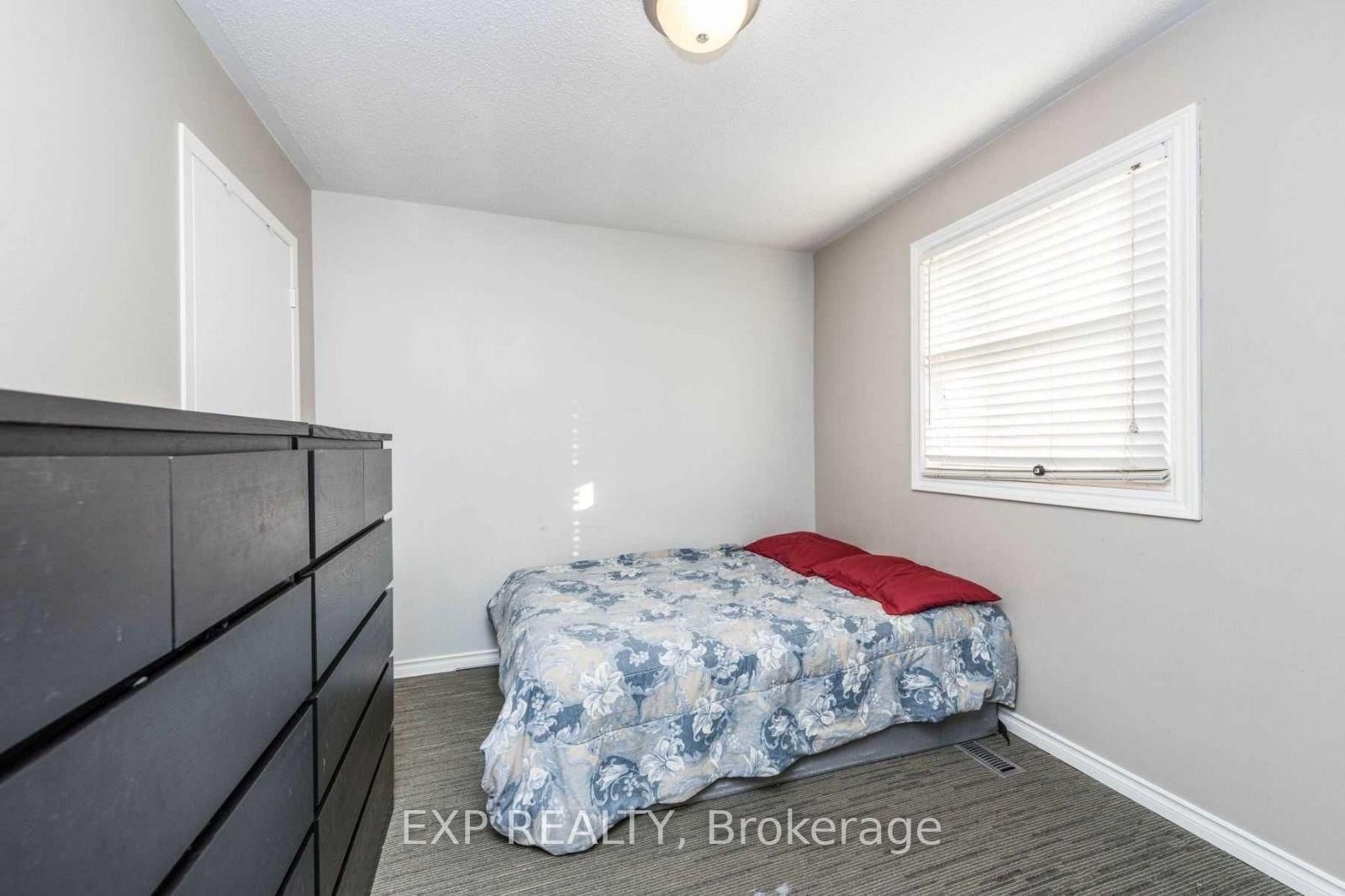 3 Shenstone Avenue • Brampton, ON photo 15
