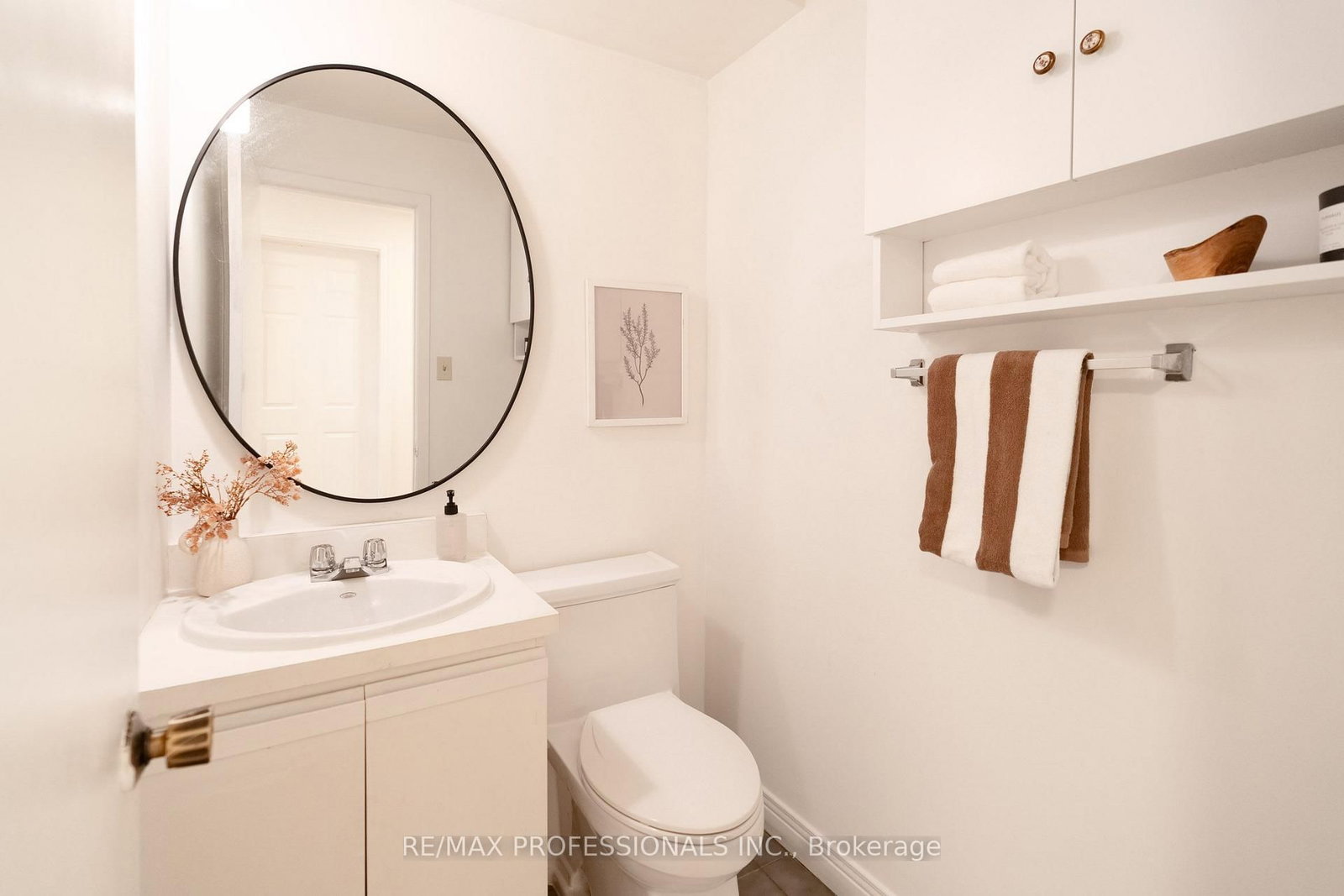 358 Pacific Avenue • Toronto, ON photo 11