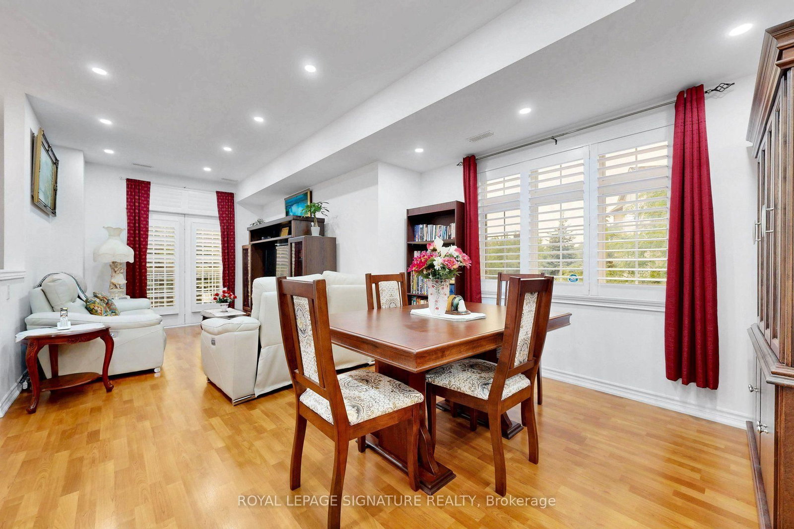 51 Piggott Mews • Toronto, ON photo 17