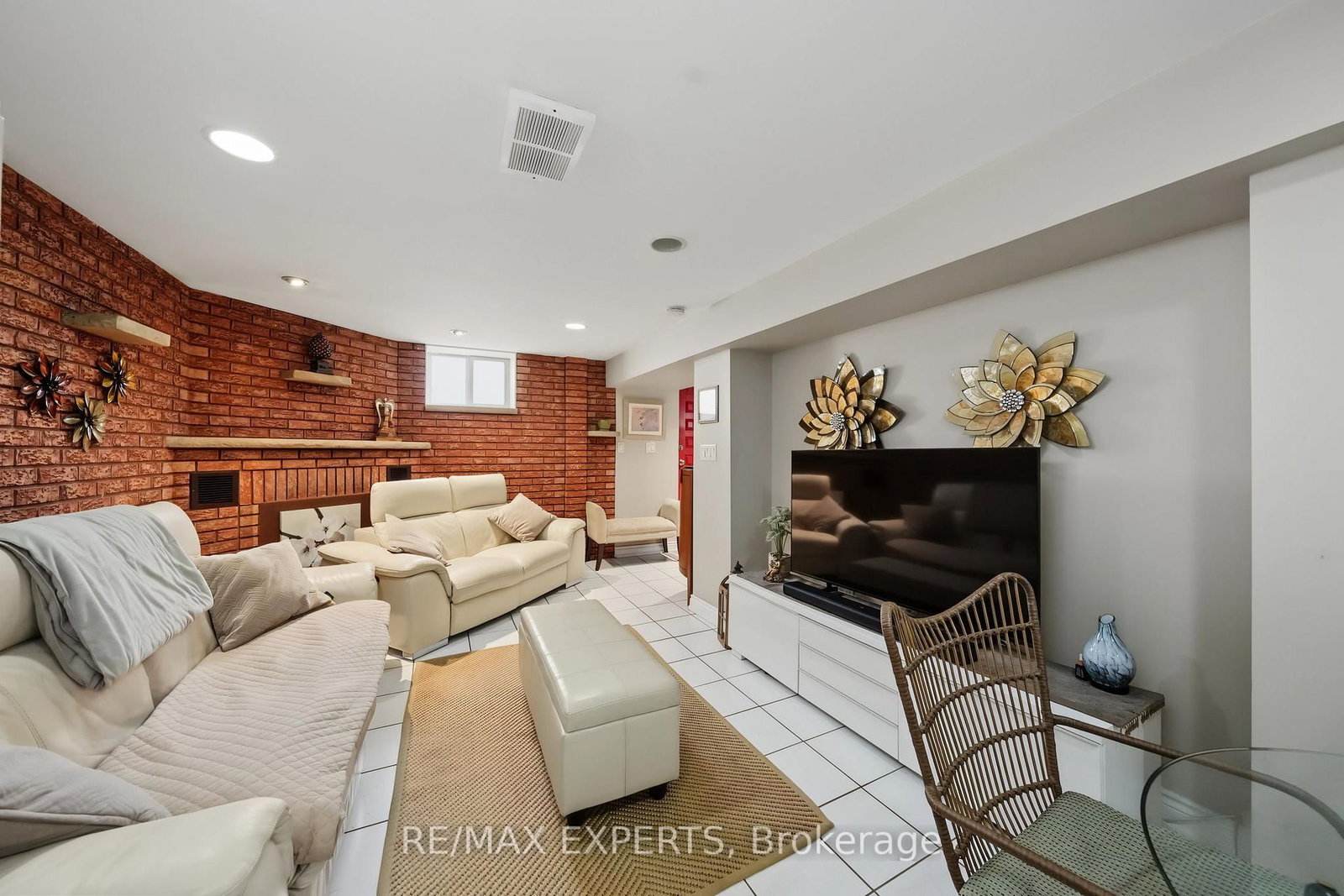 25 Riverton Drive • Toronto, ON photo 35
