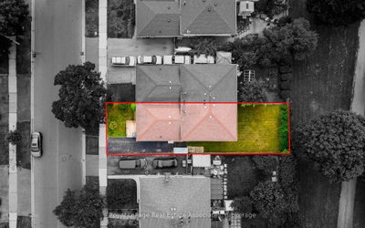 256 Archdekin Drive • Brampton, ON photo 4
