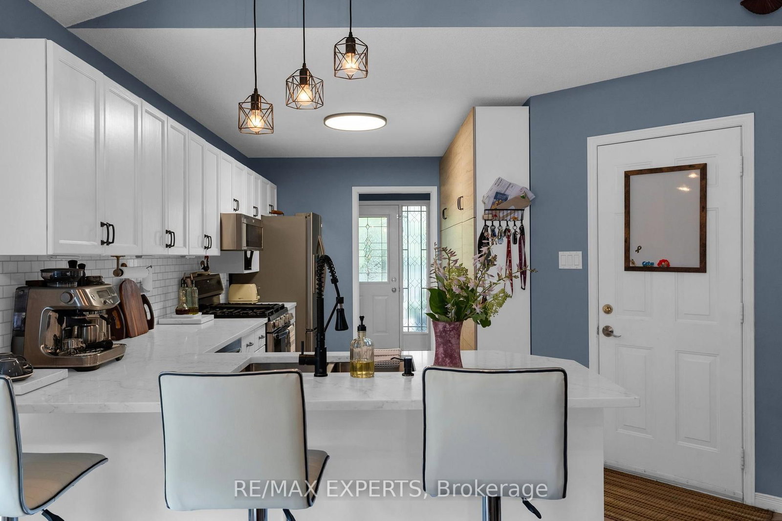 1 Cameron Court • Orangeville, ON photo 8