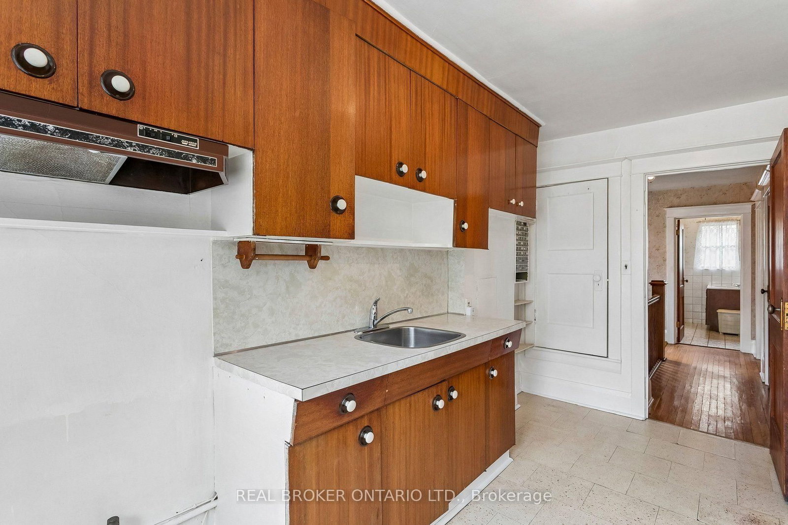 401 Willard Avenue • Toronto, ON photo 29
