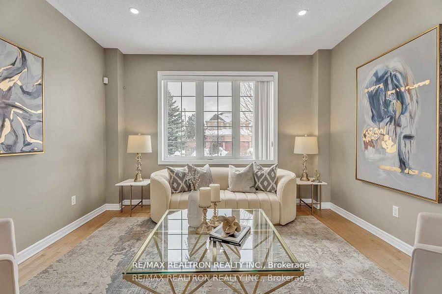 12 Edgevalley Court • Brampton, ON photo 10