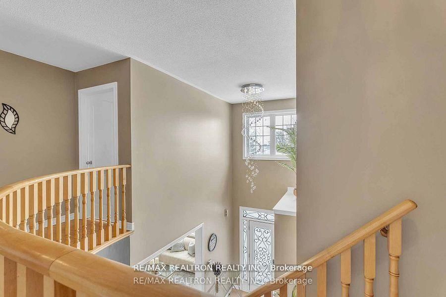 12 Edgevalley Court • Brampton, ON photo 28