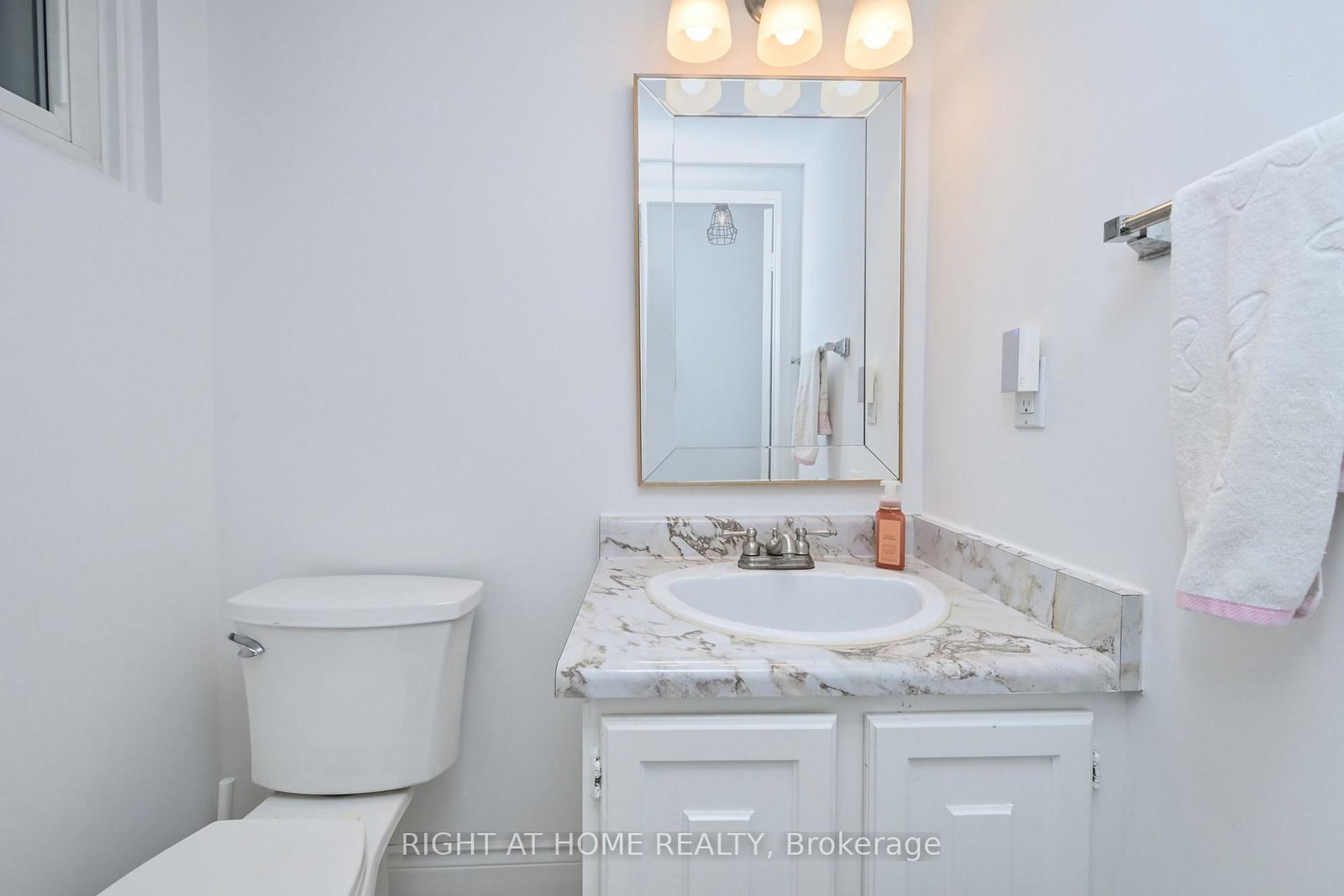 2120 Rathburn Road E • #32 • Mississauga, ON photo 13