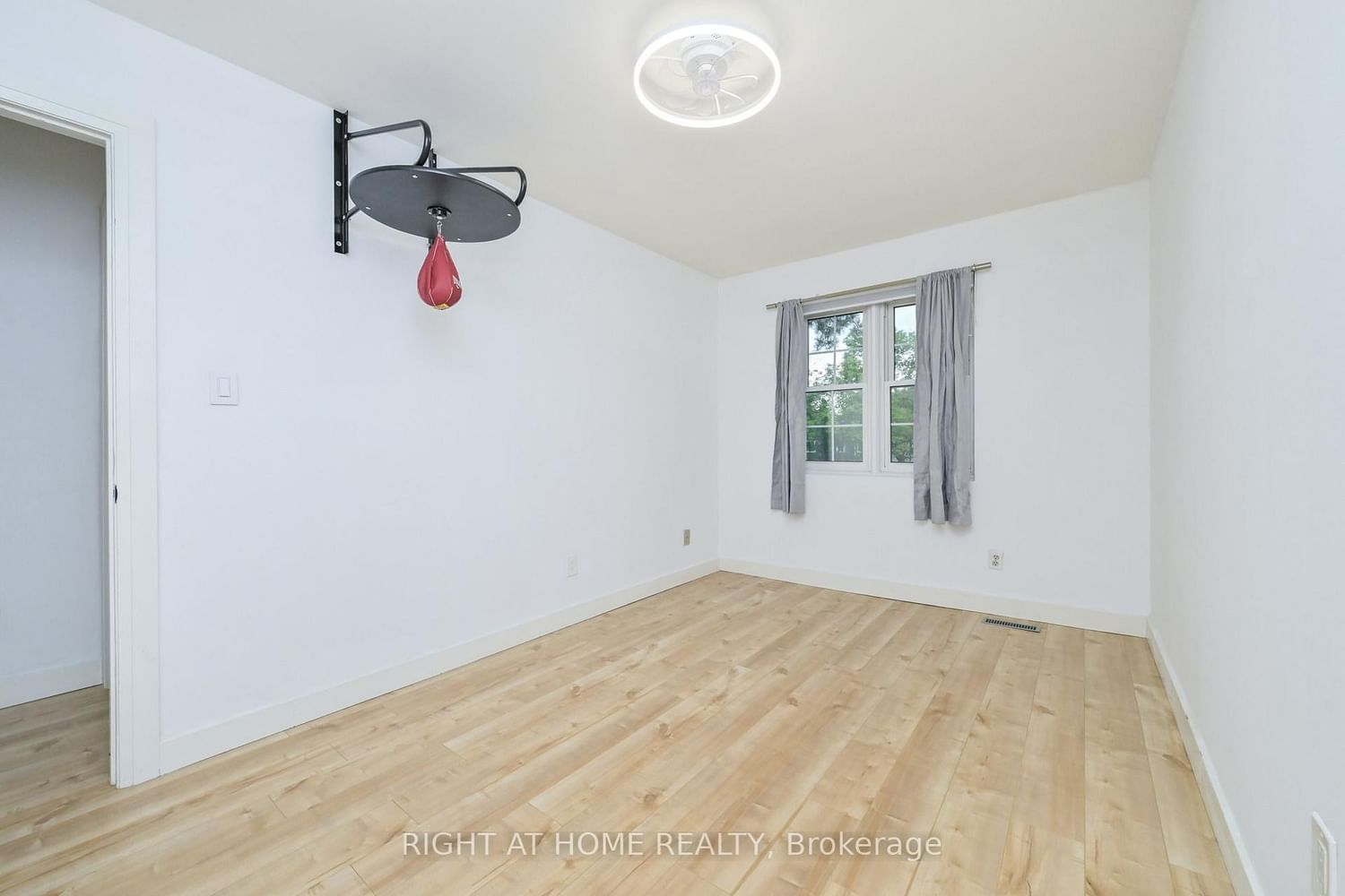 2120 Rathburn Road E • #32 • Mississauga, ON photo 19