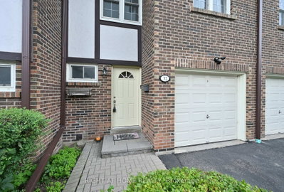 Unit 32 — 2120 Rathburn Road E — photo 2
