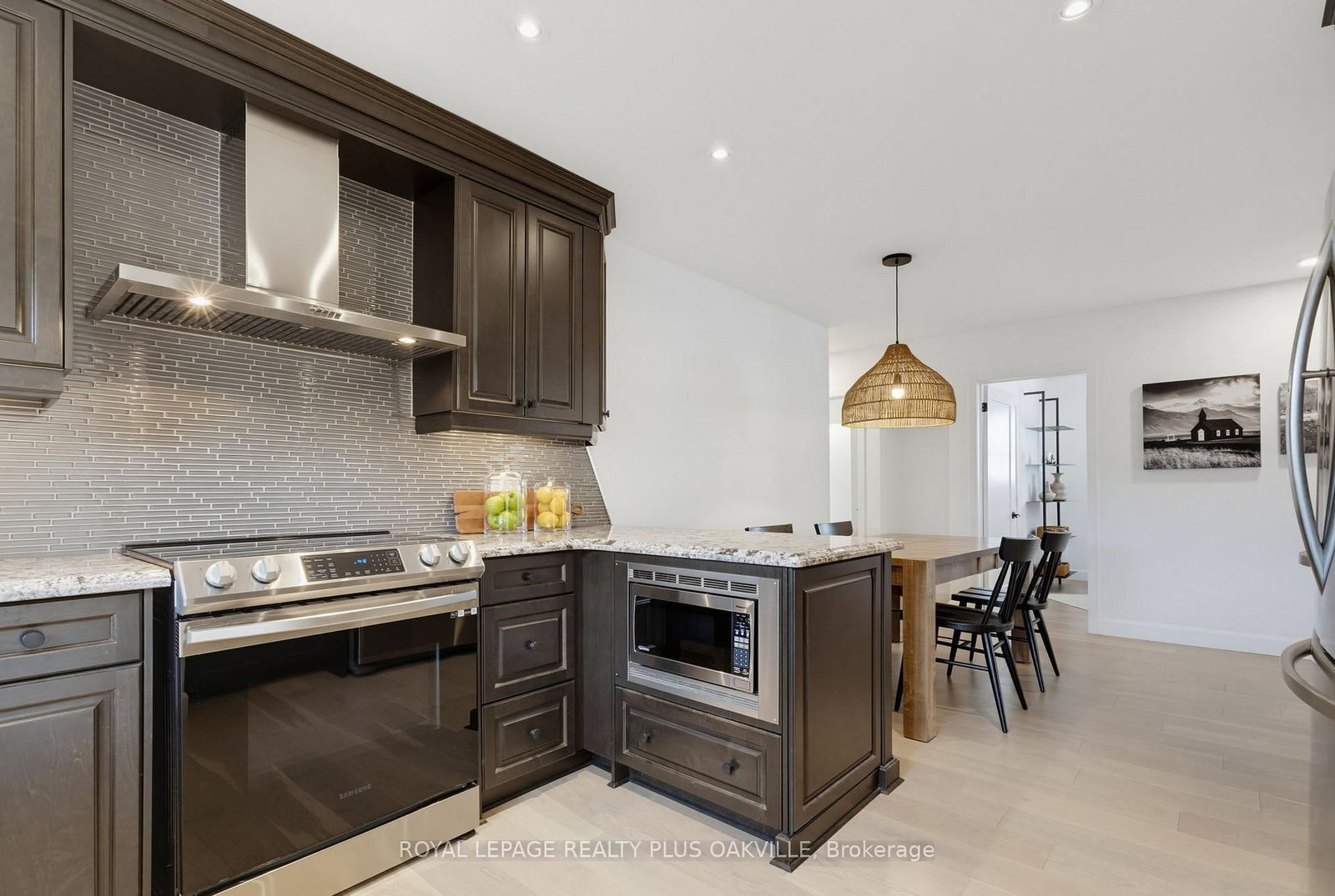 336 Tuck Drive • Burlington, ON photo 13