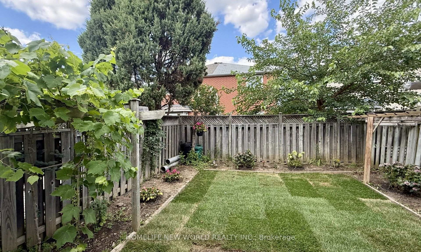 5666 Cortina Crescent • Mississauga, ON photo 25