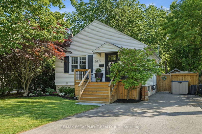 613 Clark Avenue