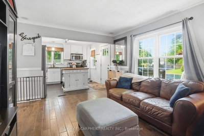 613 Clark Avenue — photo 6