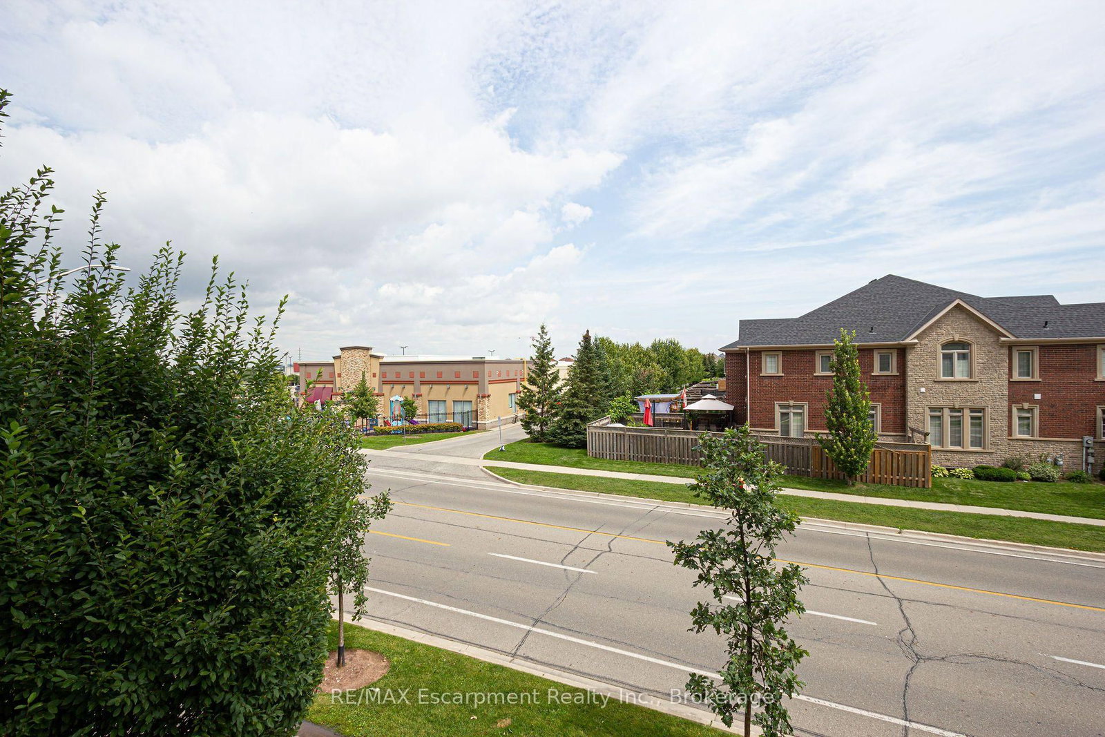 2470 Prince Michael Drive • #210 • Oakville, ON photo 18