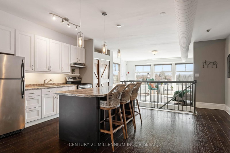 5 - 166 Broadway Avenue